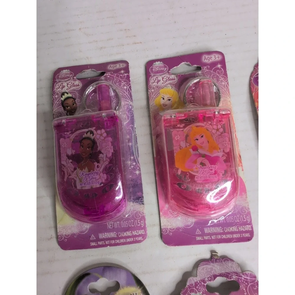 Lot Of 8 Disney Princess Lip Balm Gloss Fairest Apple Strawberry Snow White